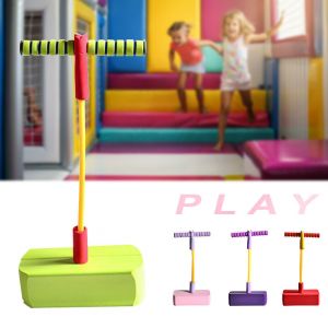 עולם ספורטיבי חדש ציוד חוץ מכשיר קפיצה (פוגו) לילדים , מעולה ליצירת קורדינציה וכושר - Kids Gift Fitness Fun Foam Interactive Sports Safe Pogo Jumper Squeeky Outdoor